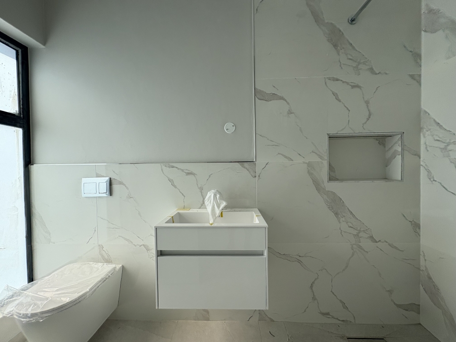 4 Bedroom Property for Sale in Sandown Western Cape